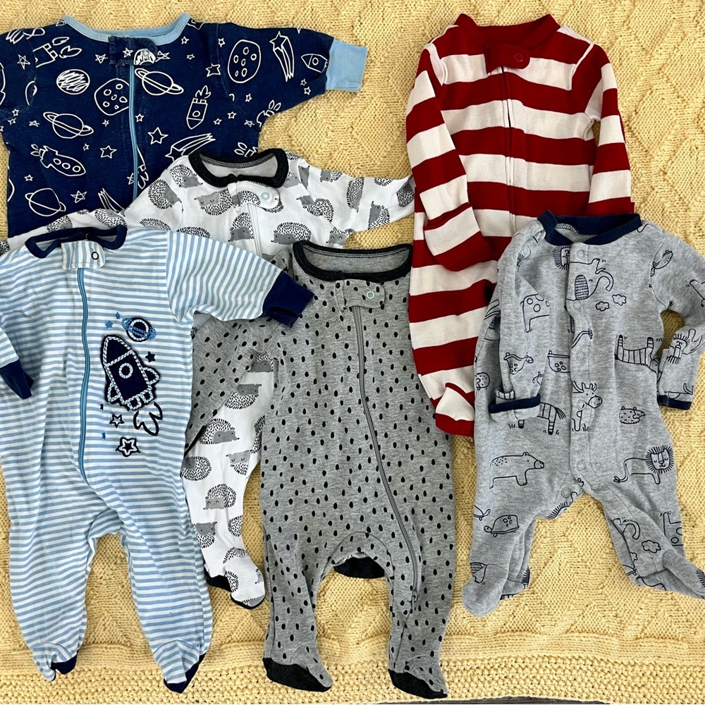 Newborn Onesie Bundle - Carter’s, Gerbers & Cloud Island